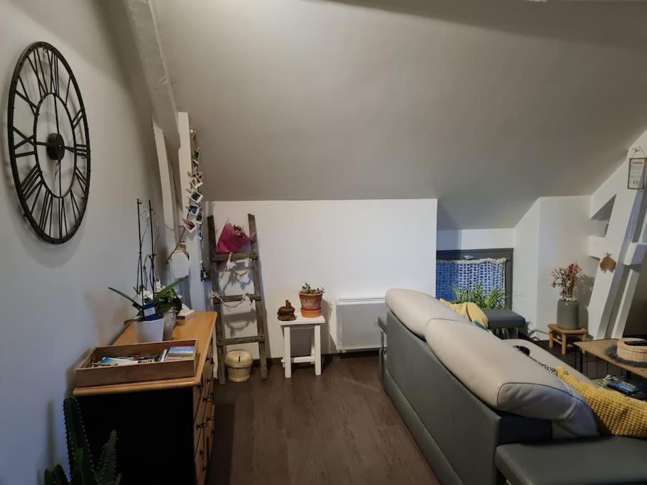 Appartement De La Laiterie Avec Petit Jardin. Eysus Exteriér fotografie