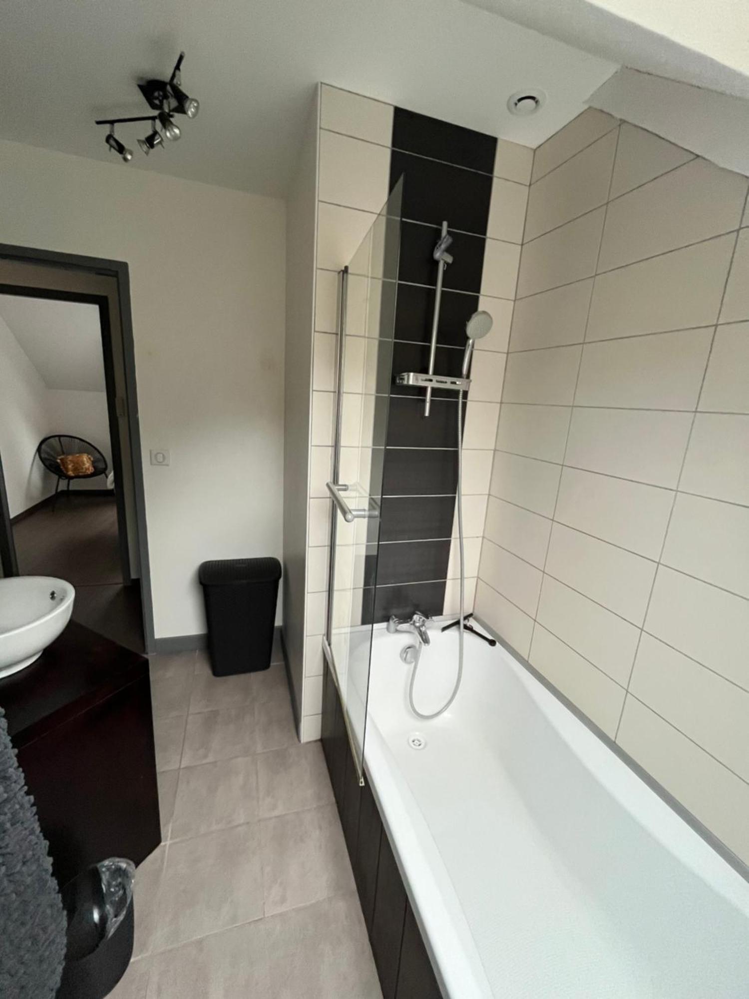 Appartement De La Laiterie Avec Petit Jardin. Eysus Exteriér fotografie